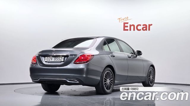 Mercedes-Benz C-Class W205 C200 d - фото 0