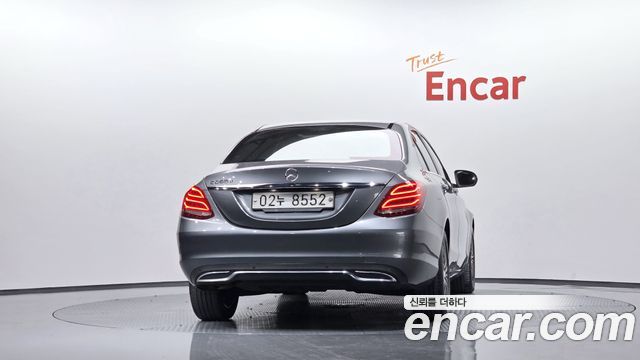 Mercedes-Benz C-Class W205 C200 d - фото 2