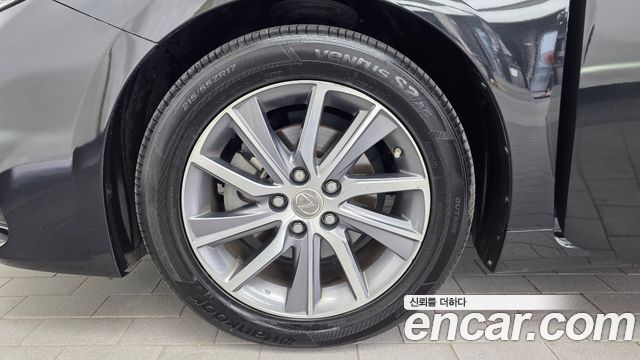 Lexus ES Supreme+ XV60 - фото 4