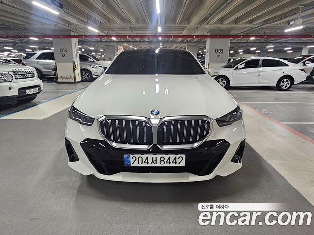 BMW 5-Series G60 520i M Sport - фото 2