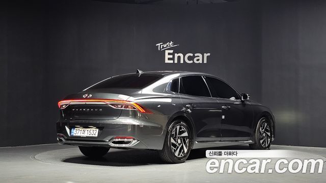 Hyundai Grandeur Новый IG, гибрид Premium Choice - фото 1