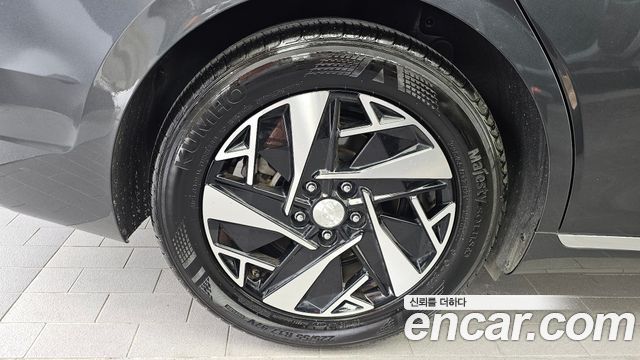 Hyundai Grandeur Новый IG, гибрид Premium Choice - фото 4
