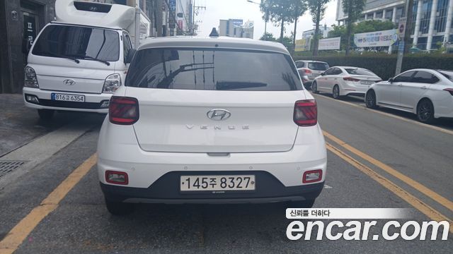 Hyundai Venue 1.6 Modern - фото 2