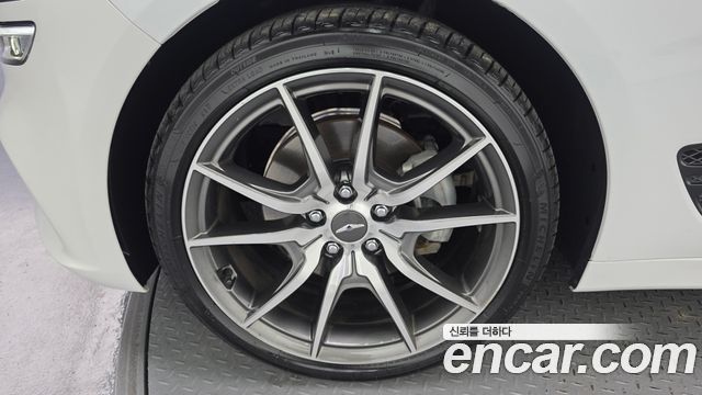 Genesis G70 Новый Gasoline 2.0T 4WD - фото 4