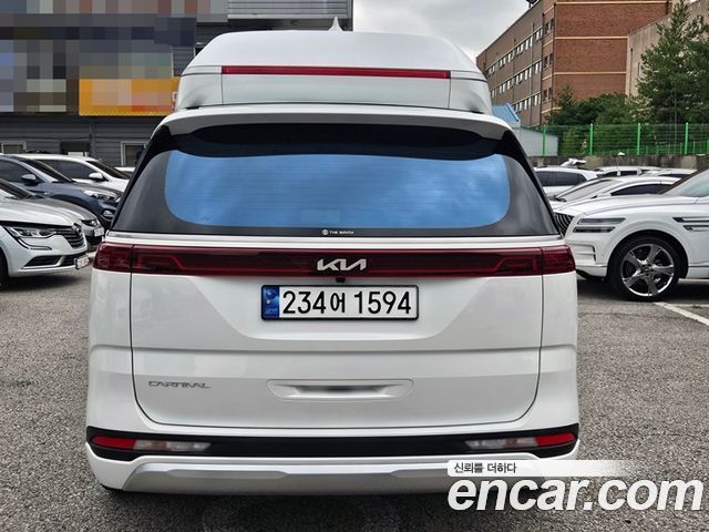 Kia Carnival 4-го поколения Gasoline 9-Seater Hi-Limousine Signature - фото 3