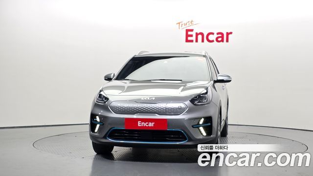 Kia Niro EV Noblesse - фото 2
