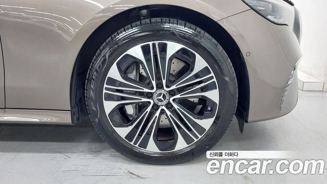 Mercedes-Benz E-Class W214 E350e 4MATIC - фото 4