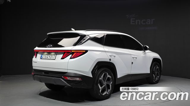 Hyundai Tucson NX4 Gasoline 1.6 Turbo 2WD Inspiration - фото 1