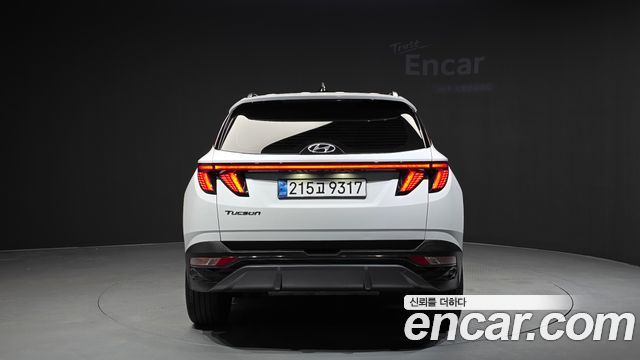 Hyundai Tucson NX4 Gasoline 1.6 Turbo 2WD Inspiration - фото 3