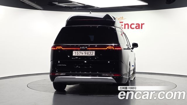 Kia Carnival 4-го поколения 9-Seater Hi-Limousine Signature - фото 3