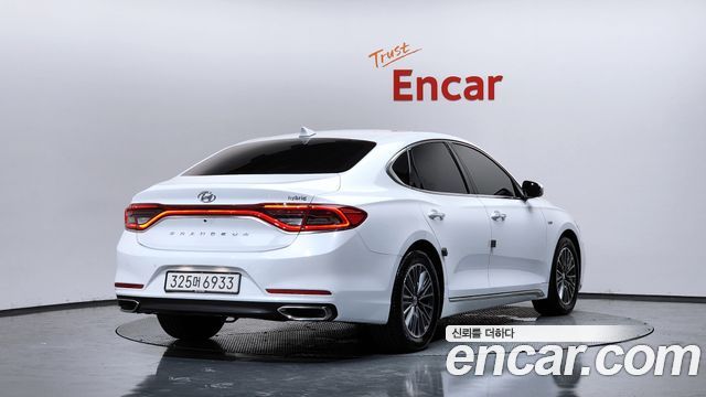 Hyundai Grandeur IG, гибрид Exclusive Special - фото 1