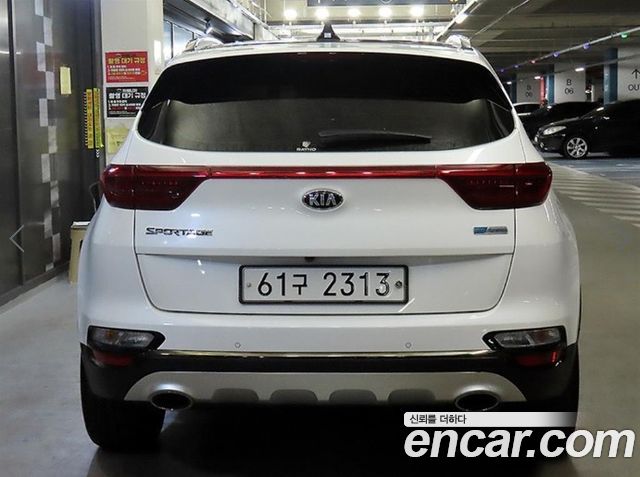 Kia Sportage Diesel 2.0 2WD Inteligent - фото 4