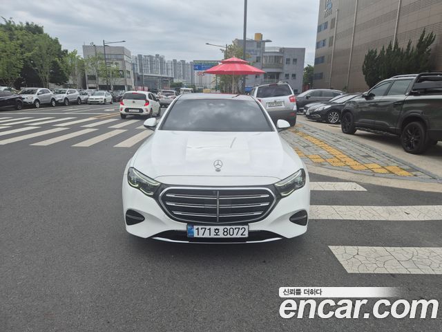 Mercedes-Benz E-Class W214 E300 4MATIC Exclusive - фото 2