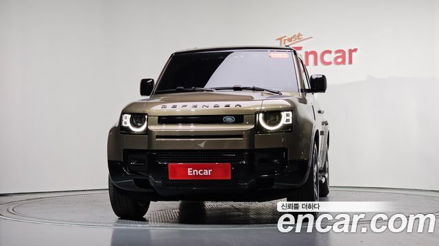 Land Rover Defender L663 110 P300 X-Dynamic SE - фото 1