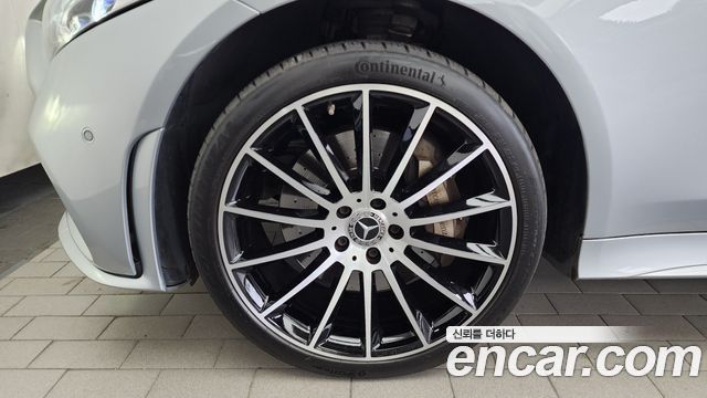 Mercedes-Benz CLS-Class C257 CLS400d 4MATIC AMG Line - фото 3