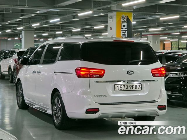 Kia Carnival Новый 9-Seater Luxury - фото 3