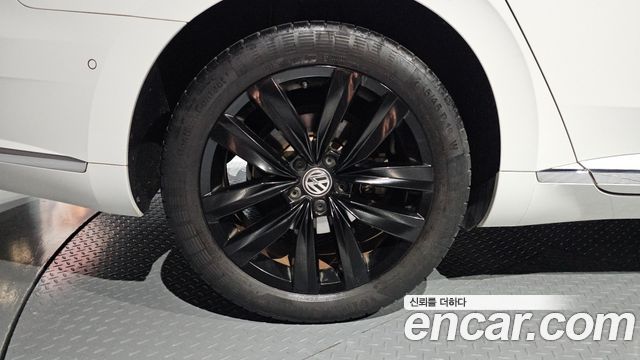 Volkswagen Arteon 2.0 TDI Prestige - фото 4