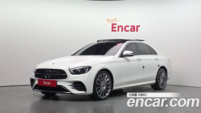 Mercedes-Benz E-Class W213 E350 4MATIC AMG Line - фото 0