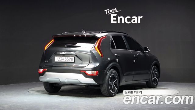 Kia Niro Совершенно новый Prestige - фото 1