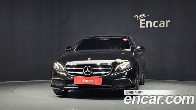 Mercedes-Benz E-Class W213 E250 Avantgarde - фото 2