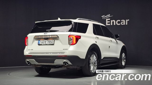 Ford Explorer 6-го поколения 2.3 LimIted 4WD - фото 1