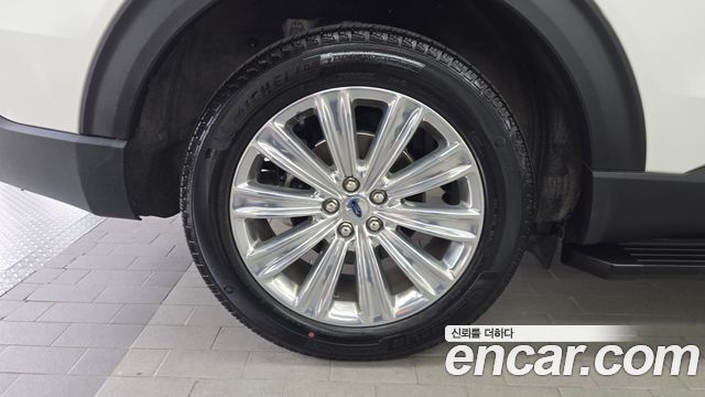 Ford Explorer 6-го поколения 2.3 LimIted 4WD - фото 4