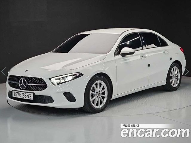 Mercedes-Benz A-Class W177 A220 Sedan - фото 0