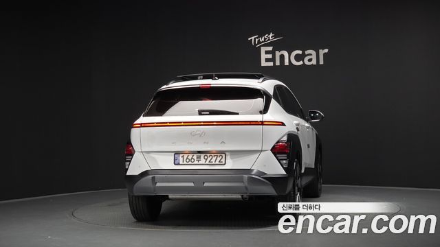 Hyundai Kona SX2 Gasoline 1.6 Turbo 2WD Inspiration - фото 2