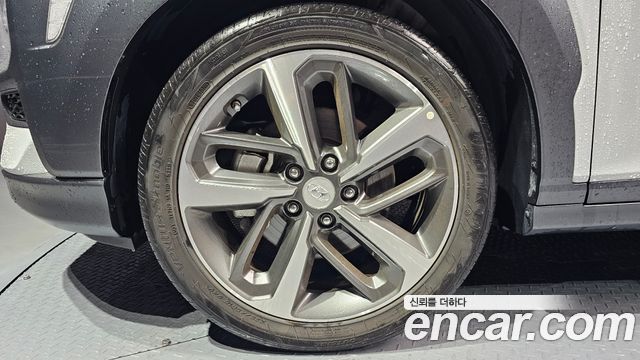 Hyundai Kona 1.6 Turbo 2WD Premium - фото 4