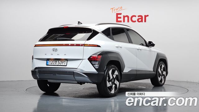 Hyundai Kona SX2 Gasoline 1.6 Turbo 2WD Inspiration - фото 1