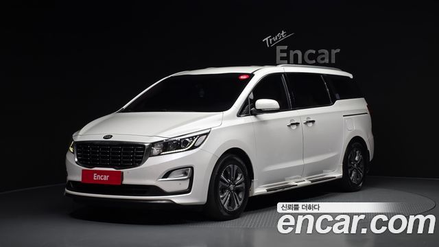 Kia Carnival Новый 11-Seater Prestige - фото 0