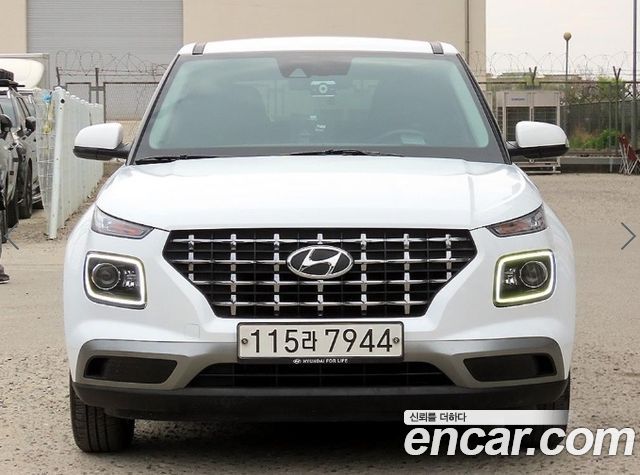 Hyundai Venue 1.6 Modern - фото 0