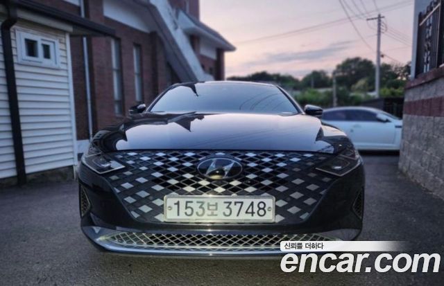 Hyundai Grandeur Новый IG 2.5 Calligraphy - фото 0