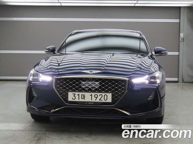 Genesis G70 2.0T AWD Sport Package - фото 1