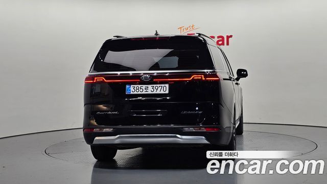 Kia Carnival 4-го поколения 7-Seater Signature - фото 3