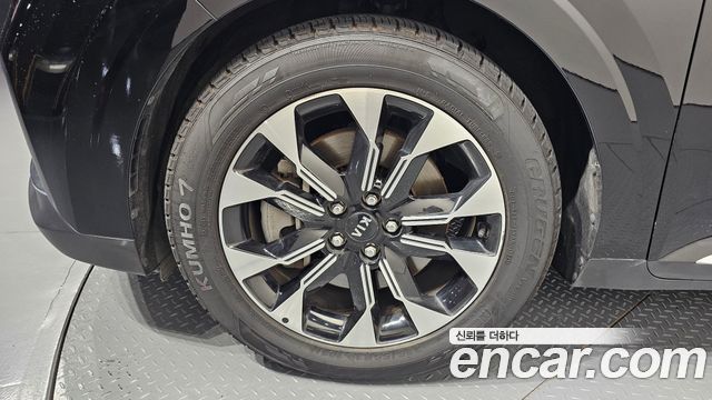 Kia Carnival 4-го поколения 7-Seater Signature - фото 4