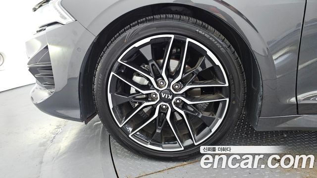 Kia K5 3-го поколения 1.6 Turbo Signature - фото 4