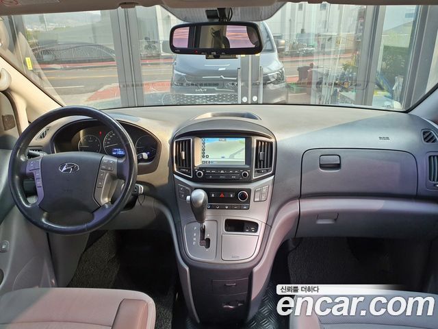 Hyundai Starex Новый Van 5-Seater Modern - фото 4