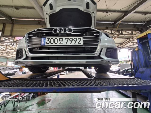 Audi A6 C8 45 TFSI Quattro Premium - фото 0