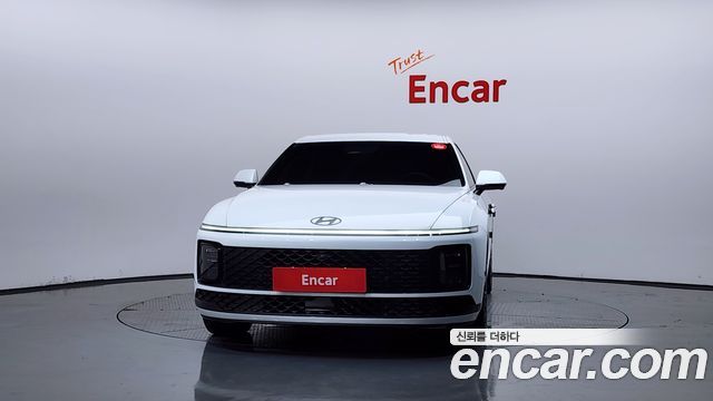 Hyundai Grandeur GN7, гибрид Calligraphy - фото 2