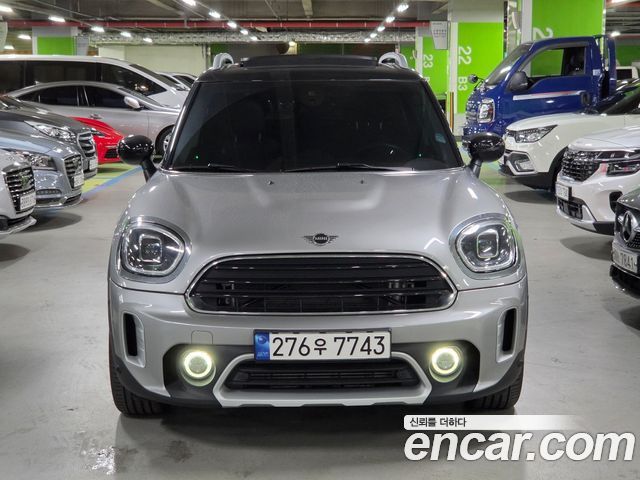 Mini Countryman Classic Plus Launch Pack 2nd Gen - фото 1