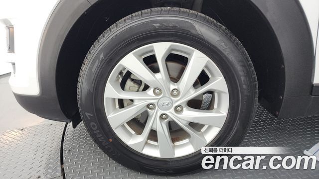 Hyundai Tucson Совершенно новый Diesel 2.0 2WD Smart - фото 4