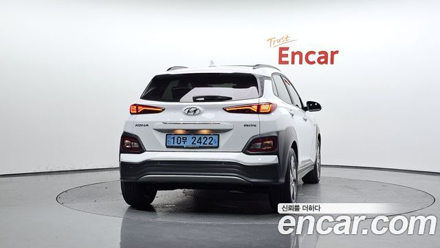 Hyundai Kona Premium - фото 3