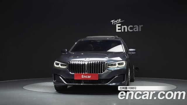 BMW 7-Series G11 740Li xDrive Design Pure Excellence - фото 2