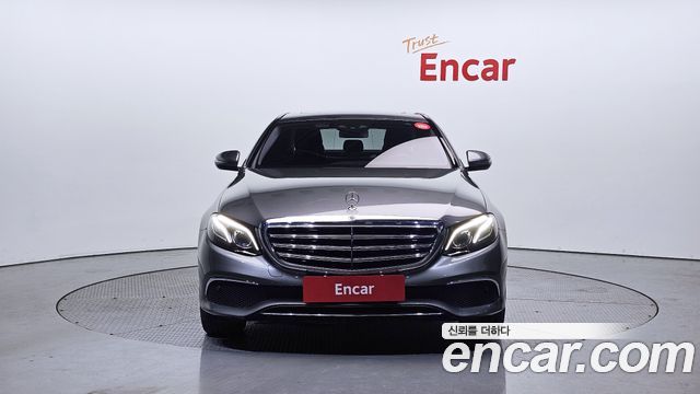 Mercedes-Benz E-Class W213 E220d 4MATIC Exclusive - фото 2