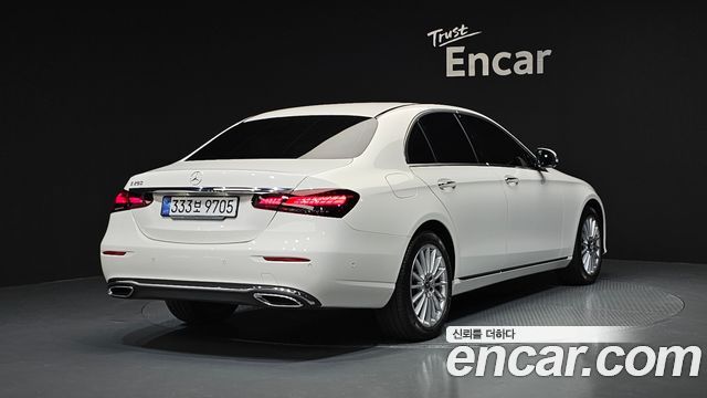 Mercedes-Benz E-Class W213 E250 Exclusive - фото 1