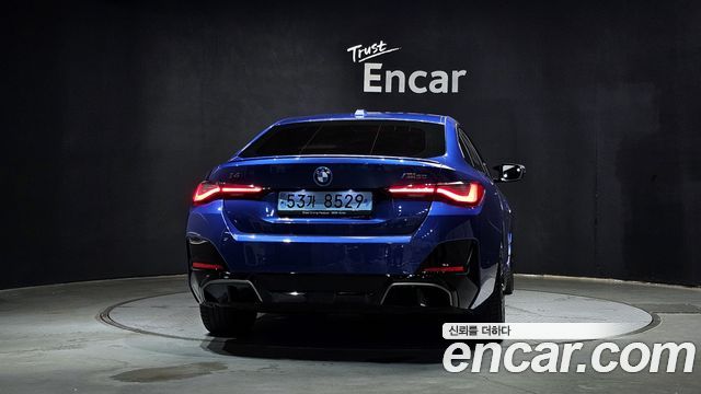 BMW i4 M50 - фото 3