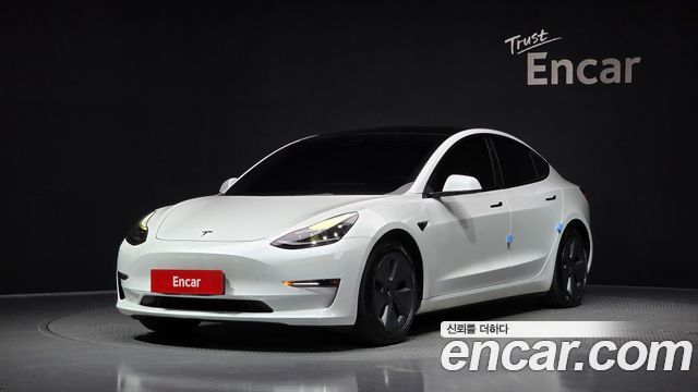 Tesla Model 3 Long Range AWD - фото 0