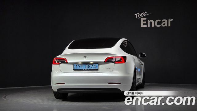 Tesla Model 3 Long Range AWD - фото 3