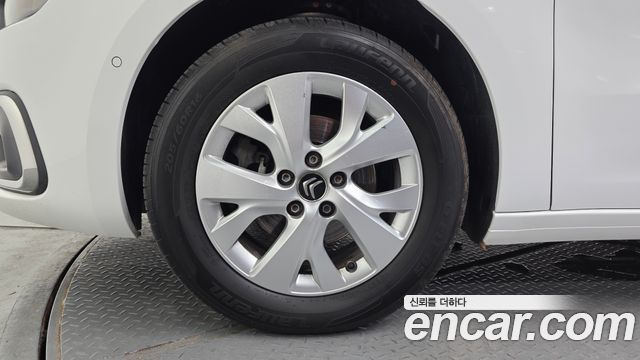 Citroen-DS C4 SpaceTourer 1.5 BlueHDi Feel - фото 4